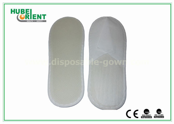 White Lightweight Disposable Nonwoven EVA Slippers for Hotel , Bathroom