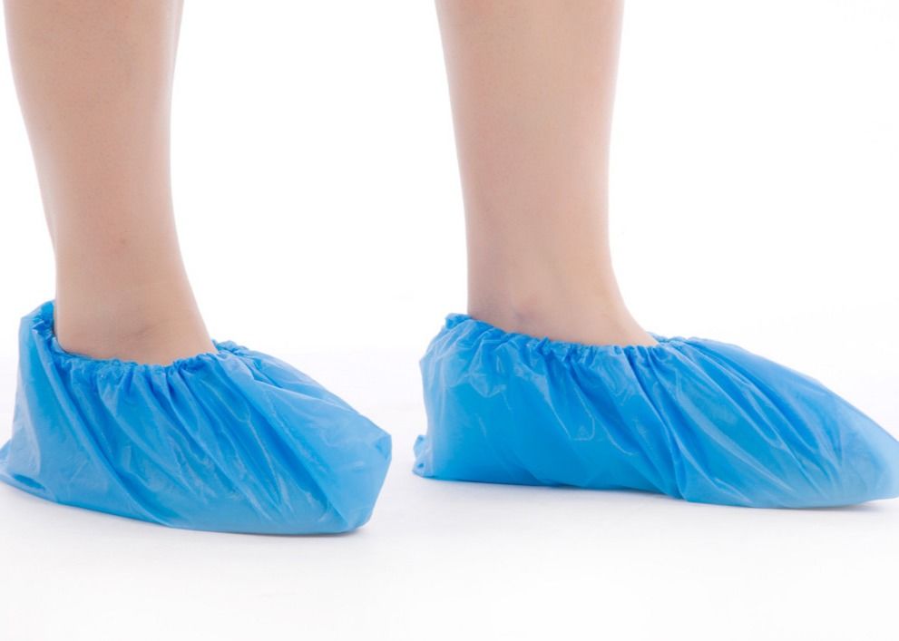 Single Use Nonwoven Waterproof Shoe Covers Free Size